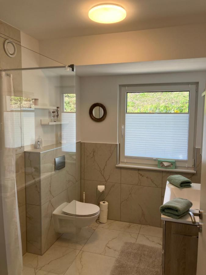Neu - Premium-Ferienhaus Mosel-Sonne トラーベン・トラールバッハ エクステリア 写真